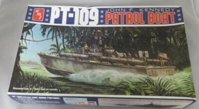 AMT : WW2 PT-109 John F. Kennedy Patrol Boat Model Kit #1233/12 (UNBUILT)