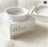 在飛比找Yahoo!奇摩拍賣優惠-Nars/納斯新品大白霜流光美肌保濕水凝面霜50ml無油面霜