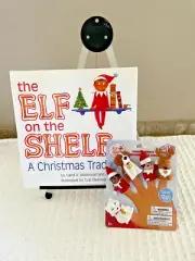 THE ELF ON THE SHELF Set of 2 Finger Puppets and Hardcover Book