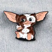 GREMLINS MOVIE GIZMO - WARNER BROS METAL BADGE - FREE POST