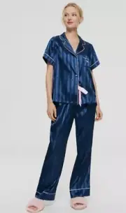 BNWT PETER ALEXANDER NAVY PENNY STRIPE SATIN SHORT SLEEVE PYJAMA SET SIZE L