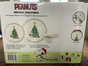 New Peanuts Holiday Christmas Fine Ceramic Dinnerware Set Snoopy Woodstock 18pc