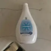 Pooph Pet Odor Eliminator, 32oz Spray - Dismantles Odors on a Molecular Basis
