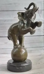 Bugatti Hot Cast Animal Cabin Lodge Decor Bronze Sculpture Figurine