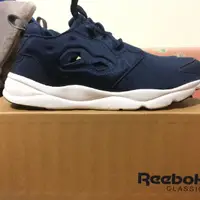 在飛比找旋轉拍賣優惠-Reebok furylite深藍25 9成新