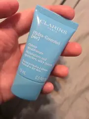 Clarins Hydra Essentiel Moisturizes and quenches Silky Cream ~ 15 ml / 0.5 oz
