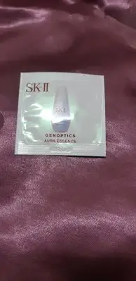 在飛比找Yahoo!奇摩拍賣優惠-SKII / SK2 超肌因鑽光淨白精華0.7ml到2025