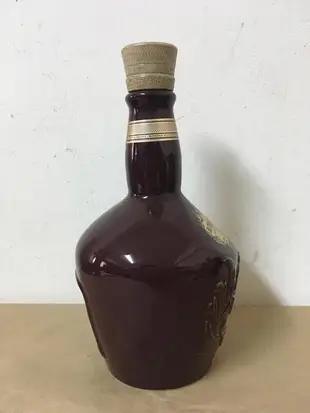 WH28198【四十八號老倉庫】二手 酒紅 皇家禮炮 21年蘇格蘭威士忌 空酒瓶 0.7L 高25cm 1瓶價