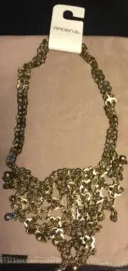 NEW ARDEN B GOLD METAL BIB STATEMENT NECKLACE