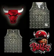 CHICAGO BULLS BLACK AND GOLD MICHAEL JORDAN 23 JERSEY SIZE XL STYLE #2