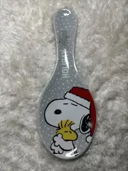 Peanuts Snoopy Christmas Holiday Hugs Table Kitchen Counter Spoon Rest New (10”)