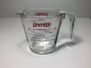 PYREX Prepware 2-CUP 16 OZ 1 PINT 500ML Red Lettering Clear Glass Measuring Cup