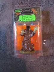 Halloween Lemax Spooky Town, Creepy Faceless Ghoul - 2010 NEW