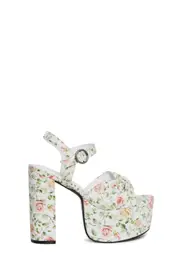 [Current Mood] Love At Every Corner Platform Heels - Floral
