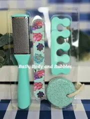 New 5 PC Pedicure Set - Foot File, Nail File, Pumice Stone, 2 Toe Seperators
