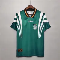 在飛比找蝦皮購物優惠-1996 年德國客場復古足球球衣足球