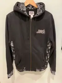 在飛比找Yahoo!奇摩拍賣優惠-Stussy 黑色棉質連帽外套 花紋 菊花 美品