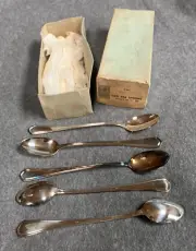 NEW in BOX Vintage Victor S. Co. SET of 29 Silver Plate Iced Tea Spoons Andover