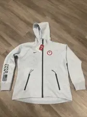Wmns Nike Olympic 2024 Team USA Tech Fleece Windrunner Hoodie FN1340-441 Size XL