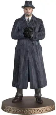 Fantastic Beasts 2: The Crimes of Grindelwald - Albus Dumbledore 1:16 Figure & Magazine