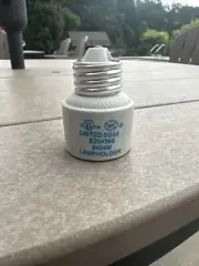 Light Bulb Extension Socket