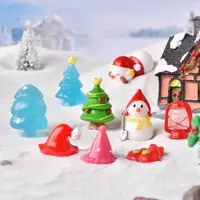在飛比找ETMall東森購物網優惠-圣誕裝飾小配件微景觀小擺件雪人圣誕帽煤油燈手套圣誕樹馬燈配飾