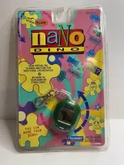 VTG NANO DINO Roar Green Digital Virtual Pet Playmates 1997 RARE Sealed