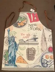 Chic Apron New York Landmarks: Statue Of Liberty, The Vessel etc.