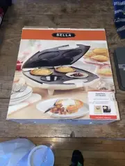 Sensio Bella 13563 4 Slot Pie Maker Almond New In Box See Photos Old Stock