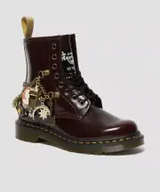NIB DR. MARTENS 1460 Marc Jacobs Cherry Red Charm Boots Lim. Ed. US Sz 7 RARE!