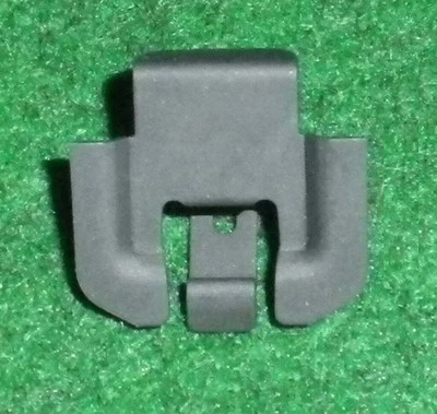 ELEMENT RETAINING CLIP FOR SIMPSON 10323 OVENS AND COOKTOPS