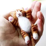 Artec360 Lazy Ginger Kitten Needle Felting Kits Lying in Hands - Needles, Finger Guards, Black High-Density Foam Mat, Instructions 8cm