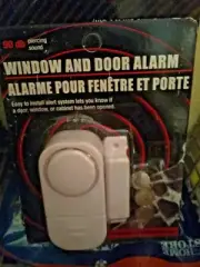 WINDOW AND DOOR ALARM SENSOR *EASY TO INSTALL* BATTERIES INCLUDED
