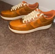 Nike Men’s Air Force 1 ‘07 LV8 Sunset Russet