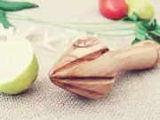 Wooden Lemon Squeezer / Olive Wood Citrus Reamer Press Lemon Orange Juicer