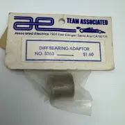 Vintage Team Associated RC500 Diff Differential Bearing Adapter 5363