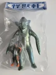 KAIJUKEN Silver Kamen TIGRIS ALIEN + mini INVES Sofubi Vinyl Marmit Japan 8.5"