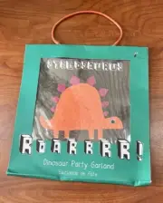 Meri Meri Dinosaur Party Garland NWT Paleontology Party Boy Girl MSRP $24