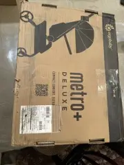 Ergobaby Metro+ Deluxe Compact Baby Stroller, Lightweight Umbrella Stroller