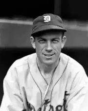 Raymond H Hayworth of the Detroit Tigers in 1935 Baseball Old Photo 1