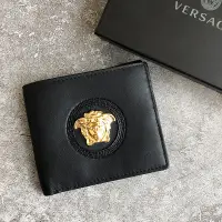 在飛比找蝦皮購物優惠-美國百分百【全新真品】Versace 凡賽斯 真皮皮夾 女王