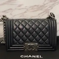 在飛比找PopChill優惠-[二手] CHANEL boy 經典羊皮Chanel boy