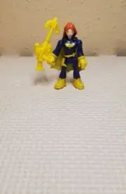 Imaginext DC Super Friends Batgirl Purple & Yellow Figure from Series 5 Complete