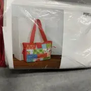 The Luisa Bag r Tote Quilt Kit Connecting Threads Z Side 11 X 14