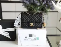 在飛比找Yahoo!奇摩拍賣優惠-『RP精品』 Chanel 香奈兒CF Mini 黑色 金扣