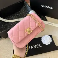 在飛比找Yahoo!奇摩拍賣優惠-【二手包包】密封折疊CHANEL 香奈兒腰包胸包斜挎包搭衣服