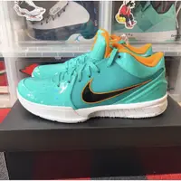 在飛比找蝦皮購物優惠-UNDEFEATED x Nike Zoom Kobe 4 