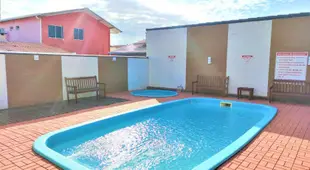 Estudios e suites com piscina, ar, wifi e estacionamento - BRUNO KLEMTZ - Casa Olinda