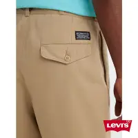 在飛比找Yahoo奇摩購物中心優惠-Levis 滑板系列 男款 寬鬆版卡其休閒短褲 / 淺卡其