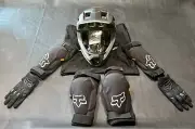 Fox MTB Bundle LARGE Proframe MIPS Helmet, Knee & Elbow D30 Pads, Gloves *NWOT*